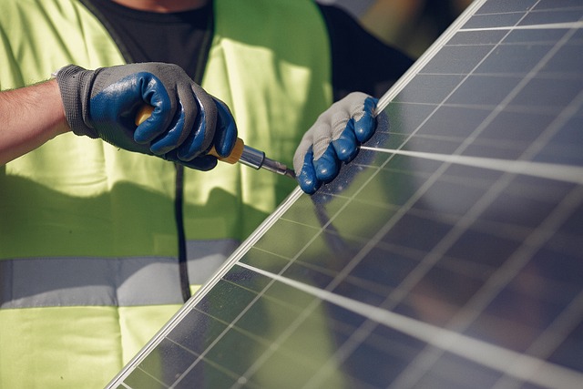 American manufacturers argue solar imports injuring industry, file critical circumstances allegations